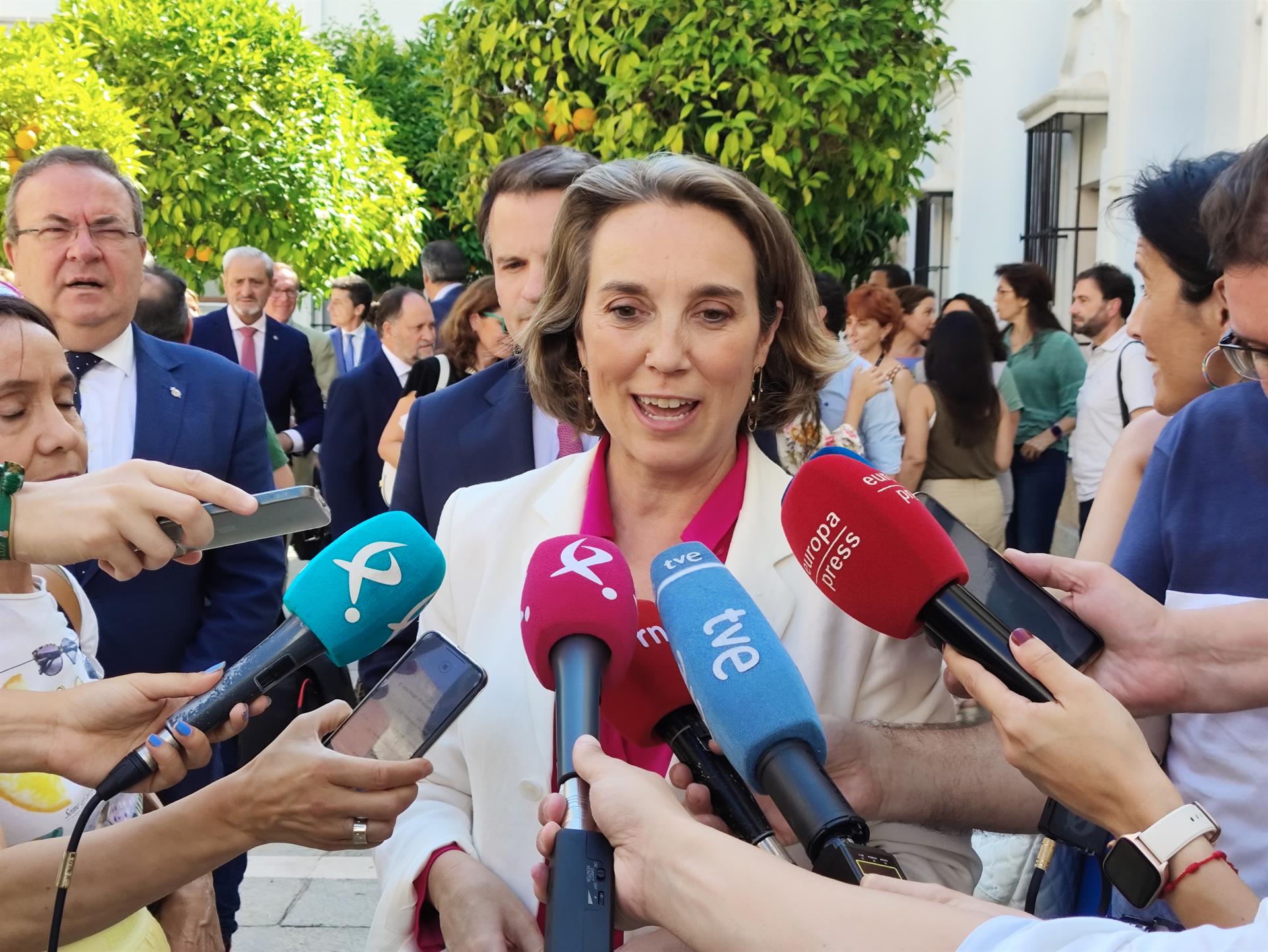 Cuca Gamarra dice que el PP no se mueve de su objetivo en el CGPJ de "garantizar la independencia del poder judicial" Cuca Gamarra dice que el PP no se mueve de su objetivo en el CGPJ de "garantizar la independencia del poder judicial"