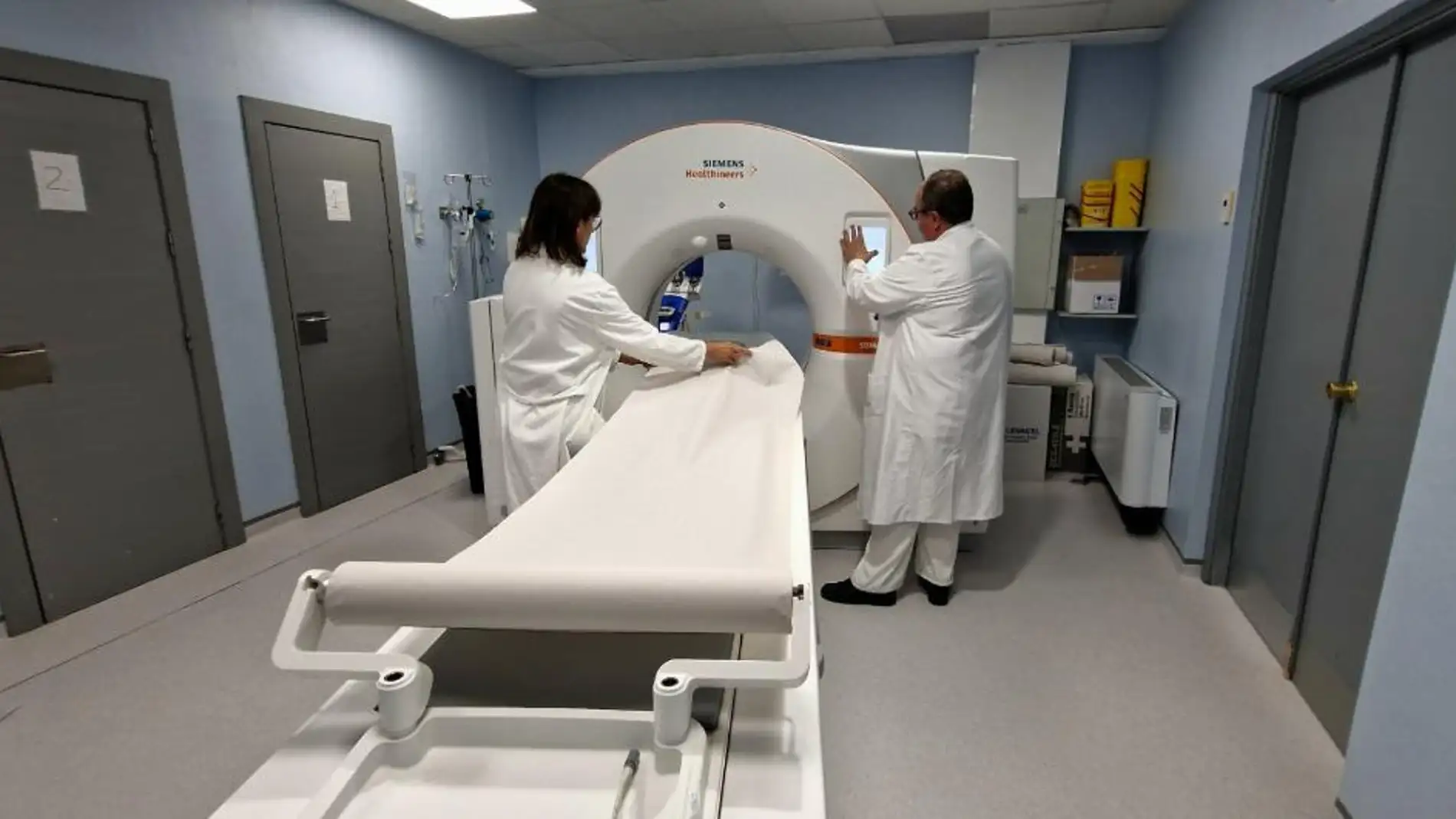 El Servicio de Radiodiagnóstico del Hospital Provincial de Castellón pone al día las pruebas que se generan tras aumentar un 25 % su actividad