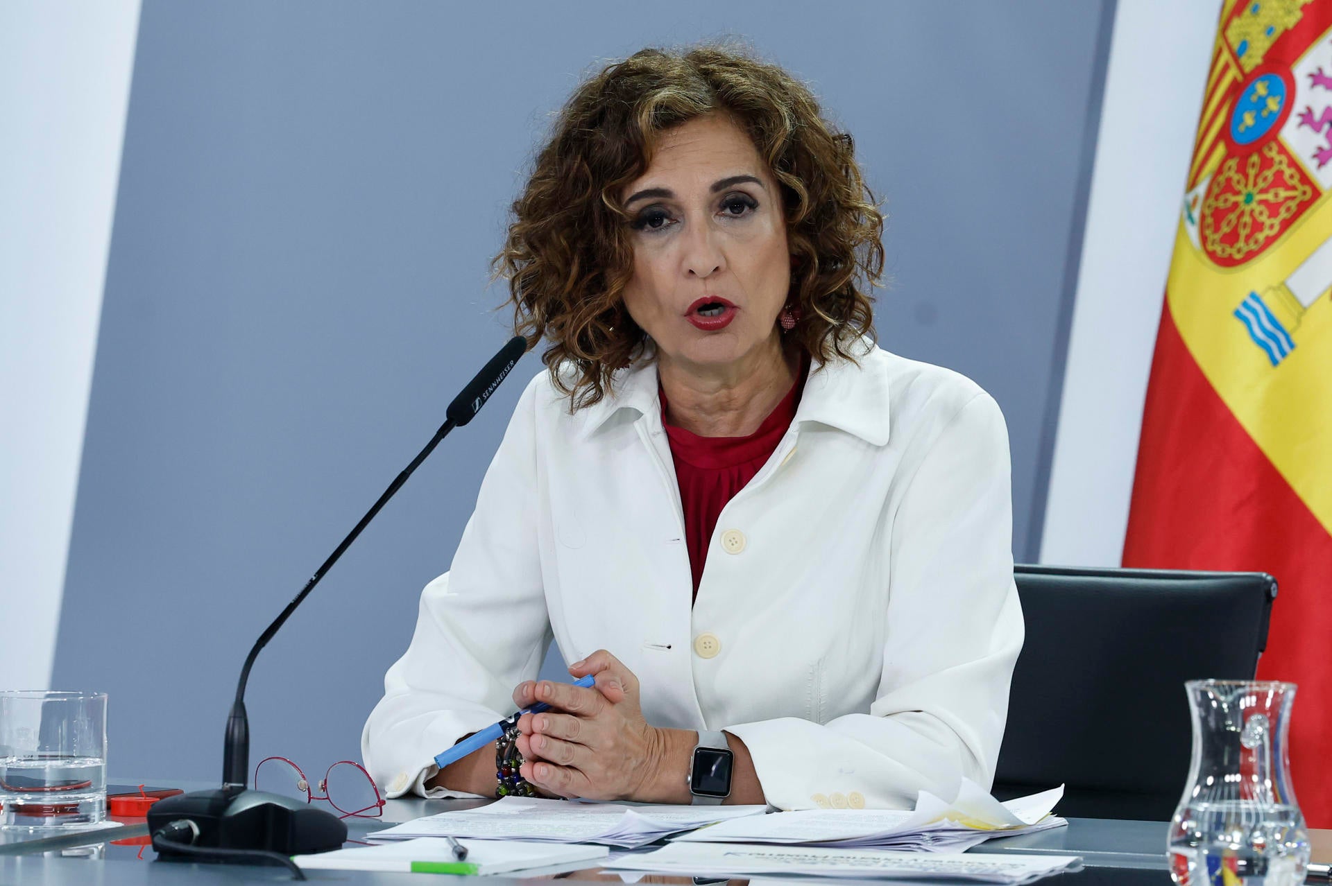 El Gobierno aprueba la subida salarial del 2,5% a los funcionarios, retroactiva desde enero El Gobierno aprueba la subida salarial del 2,5% a los funcionarios, retroactiva desde enero