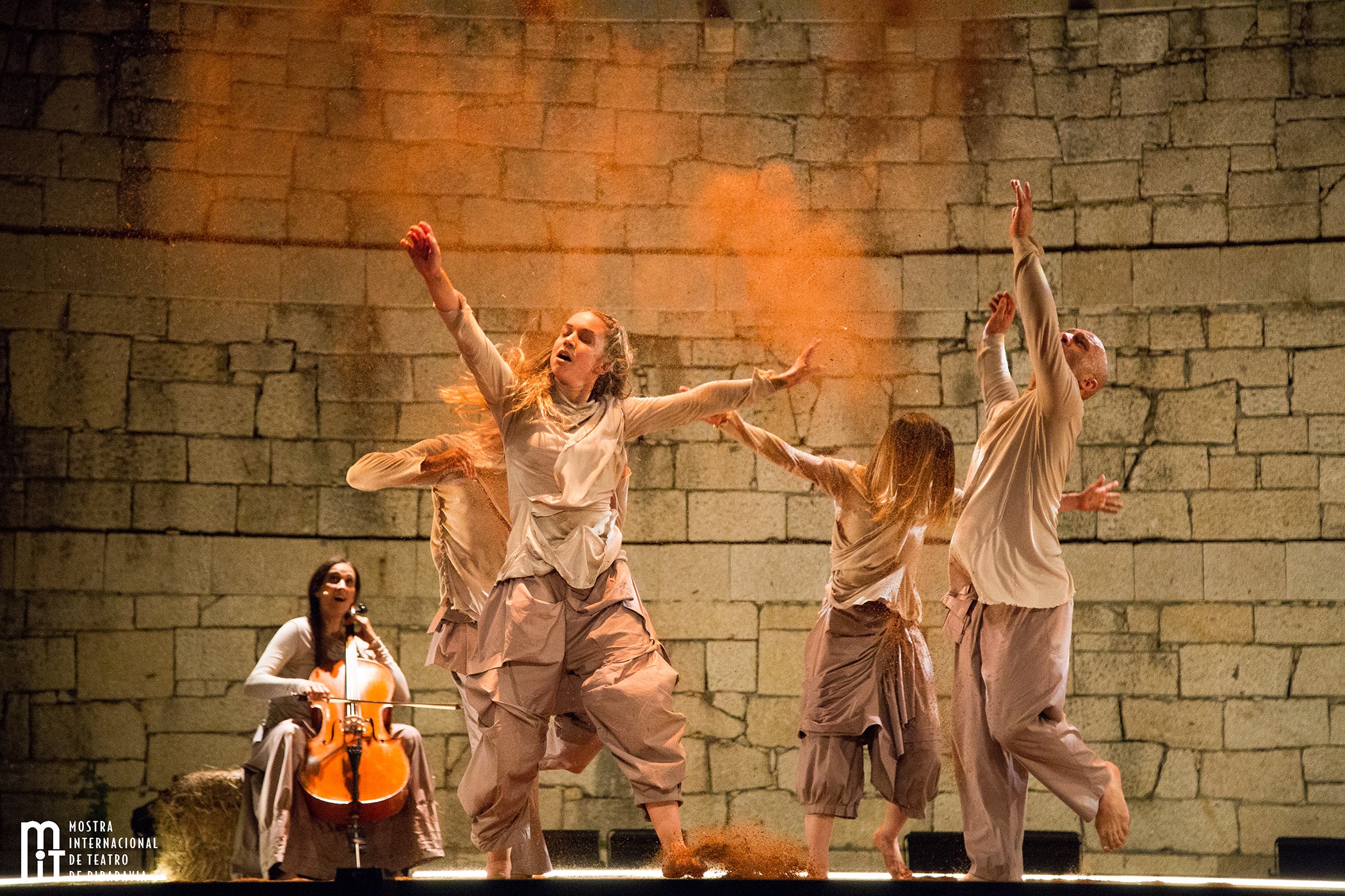 O Premio de Honra da MIT 2024 é para Nova Galega de Danza O Premio de Honra da MIT 2024 é para Nova Galega de Danza