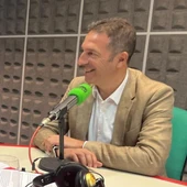 O conselleiro do Mar, Alfonso Villares, en entrevista en Onda Cero Galicia. O conselleiro do Mar, Alfonso Villares, en entrevista en Onda Cero Galicia.