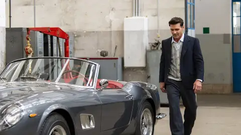 Escena de 'Lamborghini frente a Ferrari' Escena de 'Lamborghini frente a Ferrari'