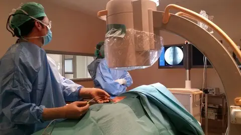 HM Málaga, primer hospital en Andalucía en implantar con éxito un nuevo electrodo percutáneo de estimulación de raíces sacras HM Málaga, primer hospital en Andalucía en implantar con éxito un nuevo electrodo percutáneo de estimulación de raíces sacras