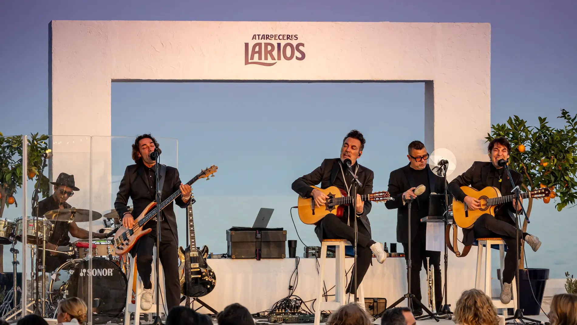 Comienza Atardeceres Larios 2024, una experiencia única para celebrar que Vivir Bien es un Arte Comienza Atardeceres Larios 2024, una experiencia única para celebrar que Vivir Bien es un Arte