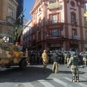 Tanques y militares armados intentan tomar la sede del Ejecutivo en Bolivia