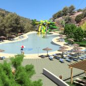 La Vall trasformará su piscina de Sant Josep en un parque acuático 