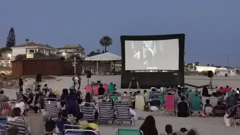 Una proyección de cine de verano Una proyección de cine de verano