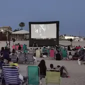 Una proyección de cine de verano Una proyección de cine de verano