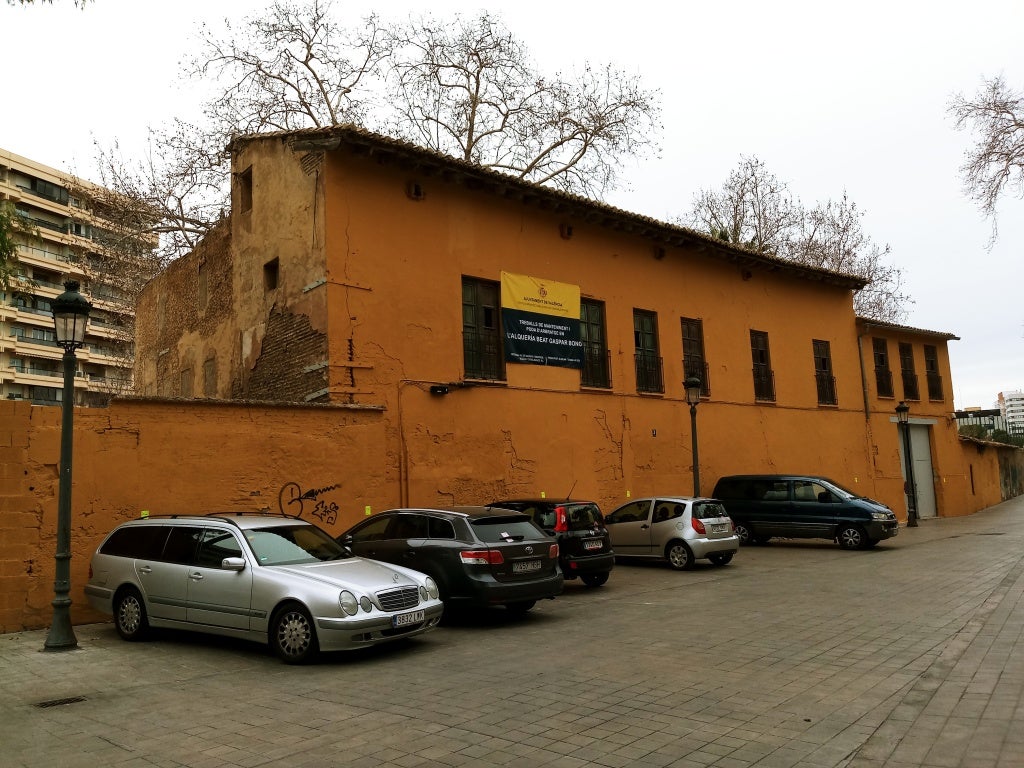 La Fundación Hispania Nostra advierte del riesgo de desaparición de una alquería propiedad del Ayuntamiento de València La Fundación Hispania Nostra advierte del riesgo de desaparición de una alquería propiedad del Ayuntamiento de València