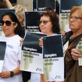 Manifestantes contra los pisos turísticos, hace unos días en Barcelona