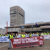 El sindicato CIG se concentra en la Plaza do Rei en defensa de la automoción El sindicato CIG se concentra en la Plaza do Rei en defensa de la automoción