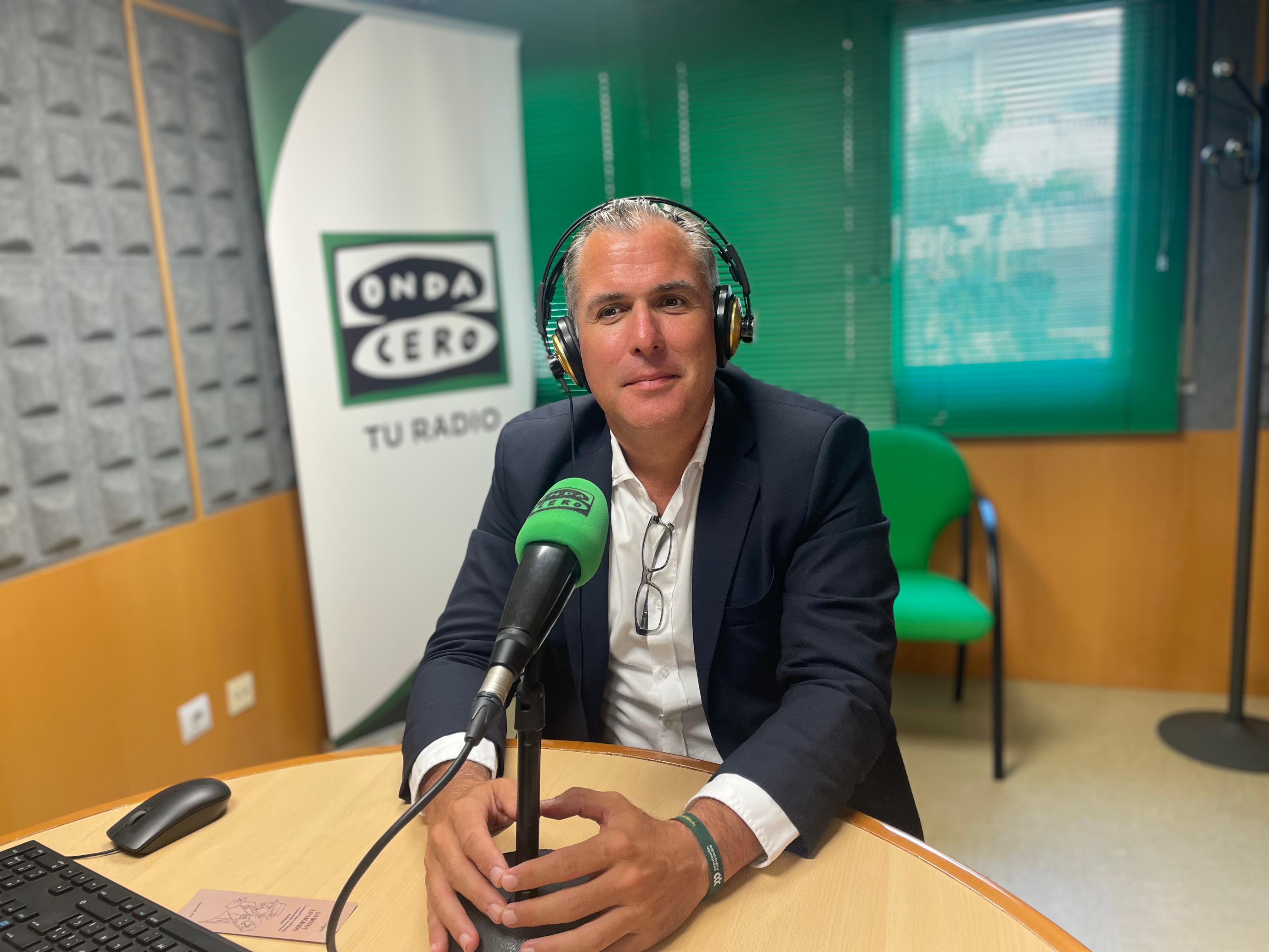Domínguez: “Lores es el peor empresario de Pontevedra porque no escucha a sus trabajadores” Domínguez: “Lores es el peor empresario de Pontevedra porque no escucha a sus trabajadores”