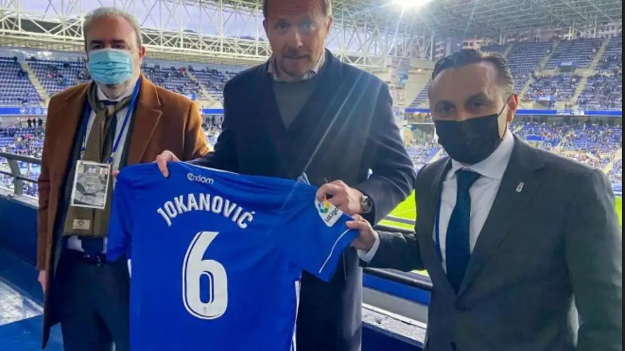 Jokanovic en su última visita al Carlos Tartiere en 2022 Jokanovic en su última visita al Carlos Tartiere en 2022
