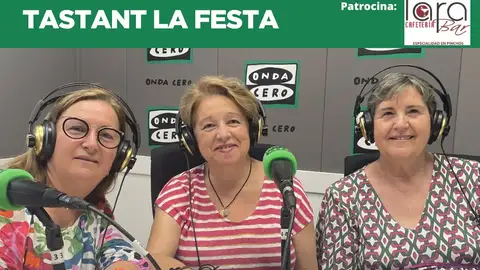 Agustina, Clari i Conxa tres festeres dels Moros Pak.kos amb molta mà a la cuina. Agustina, Clari i Conxa tres festeres dels Moros Pak.kos amb molta mà a la cuina.