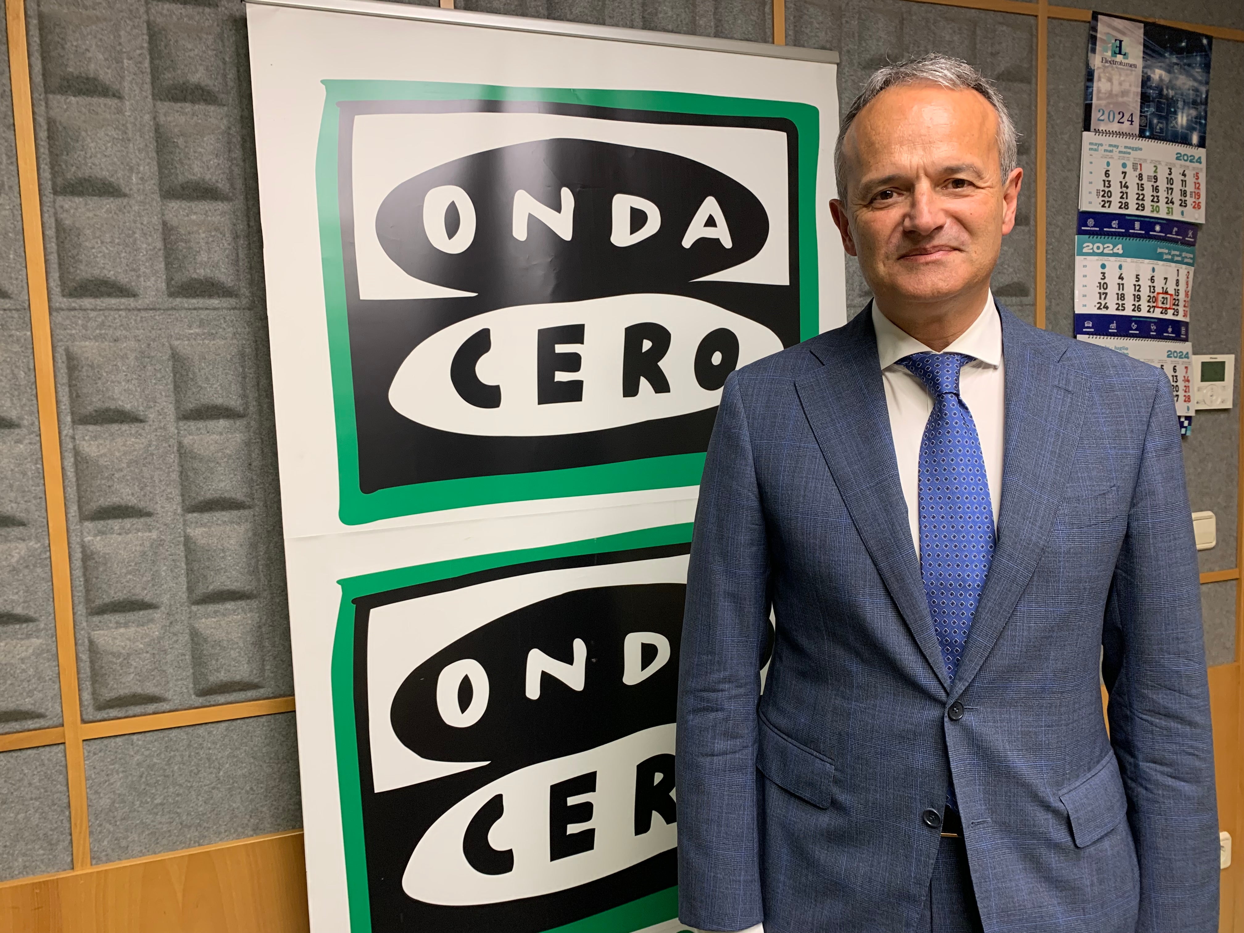 Manuel Piquer: "Necesitamos ser competitivos. Las empresas tienen que ser competitivas para mantenerse en un orden mundial muy complicado" Manuel Piquer: "Necesitamos ser competitivos. Las empresas tienen que ser competitivas para mantenerse en un orden mundial muy complicado"