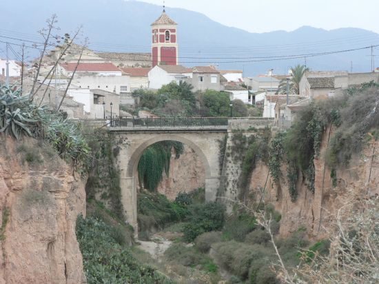 Una mujer mata presuntamente a su padre a cuchilladas y su madre resulta gravemente herida en Librilla (Murcia) Una mujer mata presuntamente a su padre a cuchilladas y su madre resulta gravemente herida en Librilla (Murcia)
