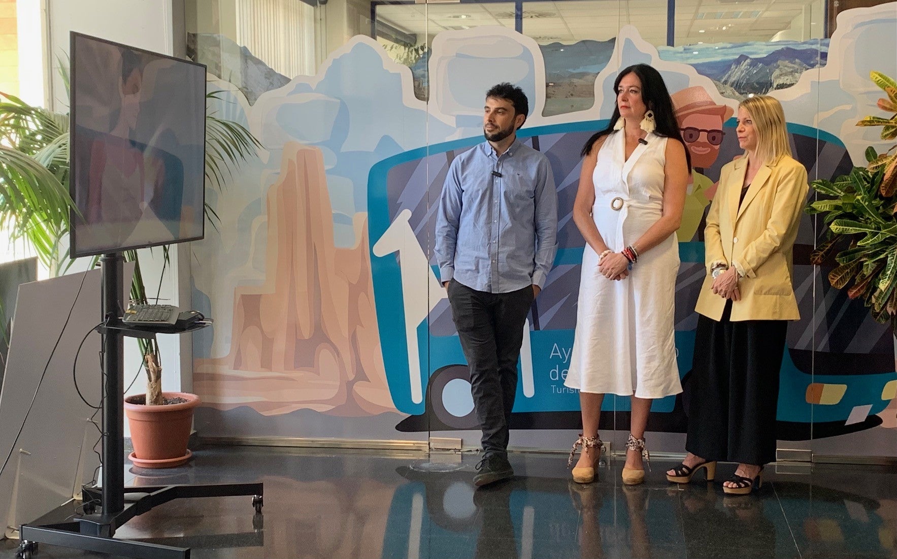 Video promocional para que los oscenses "vuelvan a enamorarse de la ciudad" Video promocional para que los oscenses "vuelvan a enamorarse de la ciudad"