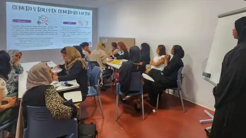 ONG Rescate Internacional Refugiadas en la sede de la ONG Rescate