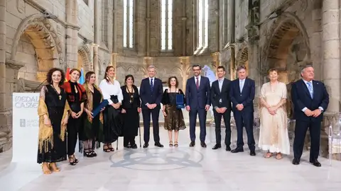 Imagen de la entrega de las Medallas Castelao 2024. Foto: cuenta de X del presidente de la Xunta, Alfonso Rueda Medallas Castelao 2024