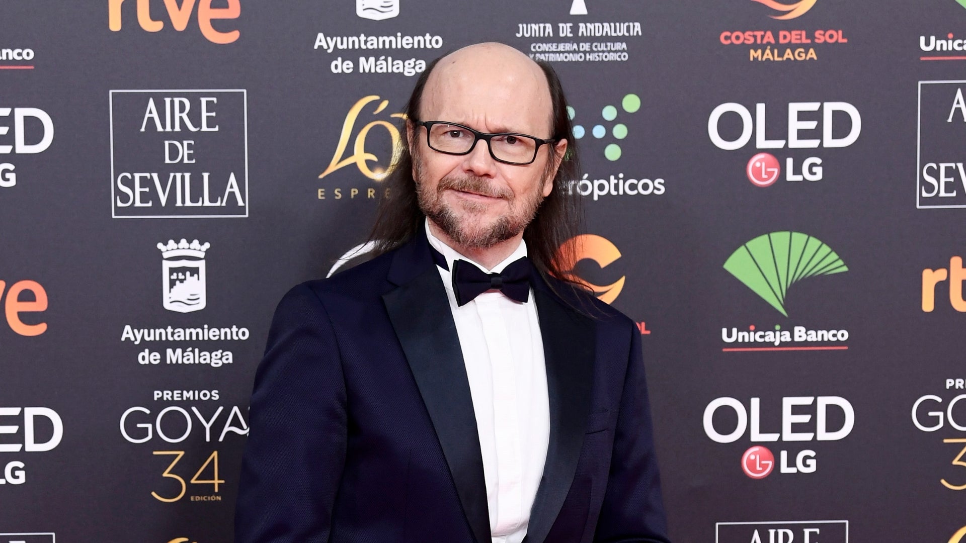 Santiago Segura presenta 'Padre no hay más que uno 4': "Yo lo dejaría en la quinta película porque más vale irte que te echen" Santiago Segura presenta 'Padre no hay más que uno 4': "Yo lo dejaría en la quinta película porque más vale irte que te echen"