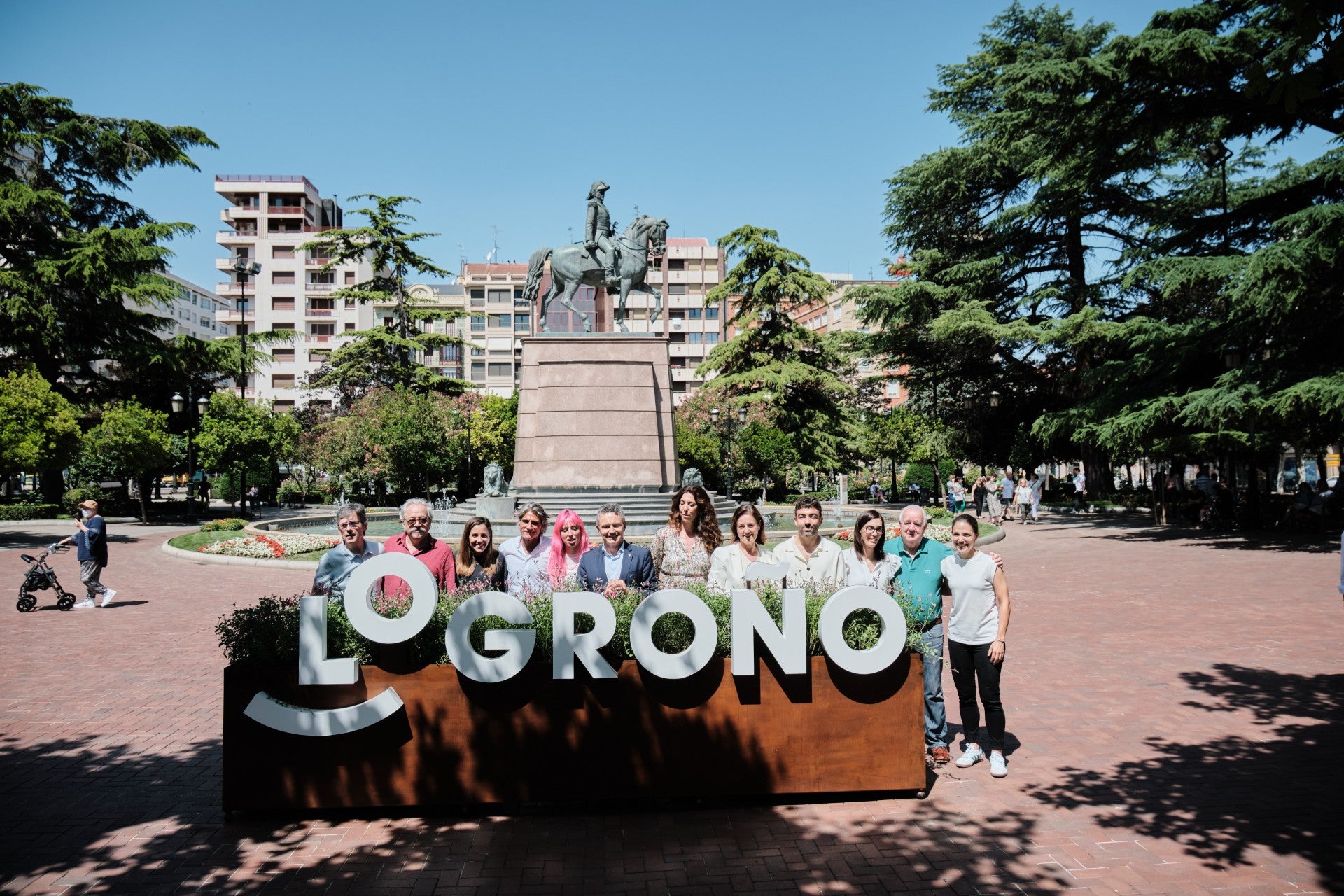 Logroño estrena su marca: sintética, memorable y "con la que contar lo máximo posible, con muy poco" Logroño estrena su marca: sintética, memorable y "con la que contar lo máximo posible, con muy poco"