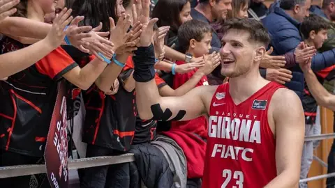 Sergi Martínez sigue en Girona Sergi Martínez sigue en Girona