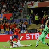 Nico Williams marca el tercer gol para España