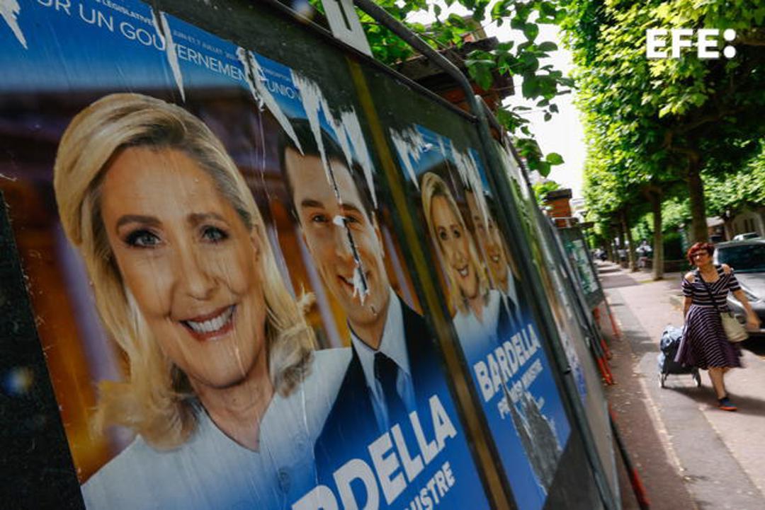 La ultraderecha de Le Pen gana la primera vuelta y podría lograr la mayoría absoluta La ultraderecha de Le Pen gana la primera vuelta y podría lograr la mayoría absoluta