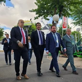Julián Nieva (alcalde), José Manuel Caballero (vicepte.2º JCCM), Pablo Camacho y Cándido Sevilla (concejales) Julián Nieva (alcalde), José Manuel Caballero (vicepte.2º JCCM), Pablo Camacho y Cándido Sevilla (concejales)