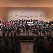 Imagen de la clausura de la 69º edición del Certamen Coral Internacional de Habaneras y Polifonía de Torrevieja Imagen de la clausura de la 69º edición del Certamen Coral Internacional de Habaneras y Polifonía de Torrevieja
