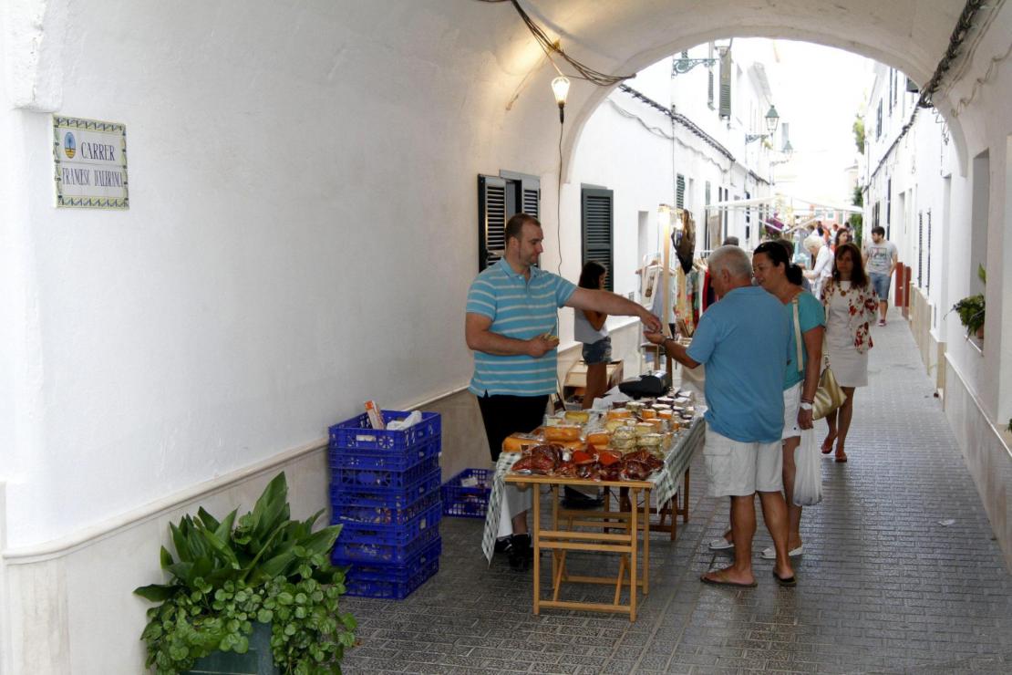 Este martes comienzan los 'Dimarts as Migjorn' con el reto de dinamizar la economía Este martes comienzan los 'Dimarts as Migjorn' con el reto de dinamizar la economía