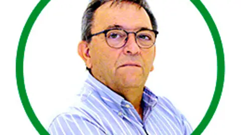 Martín Fariñas es reelegido como presidente de la Federación Extremeña de Baloncesto Martín Fariñas es reelegido como presidente de la Federación Extremeña de Baloncesto