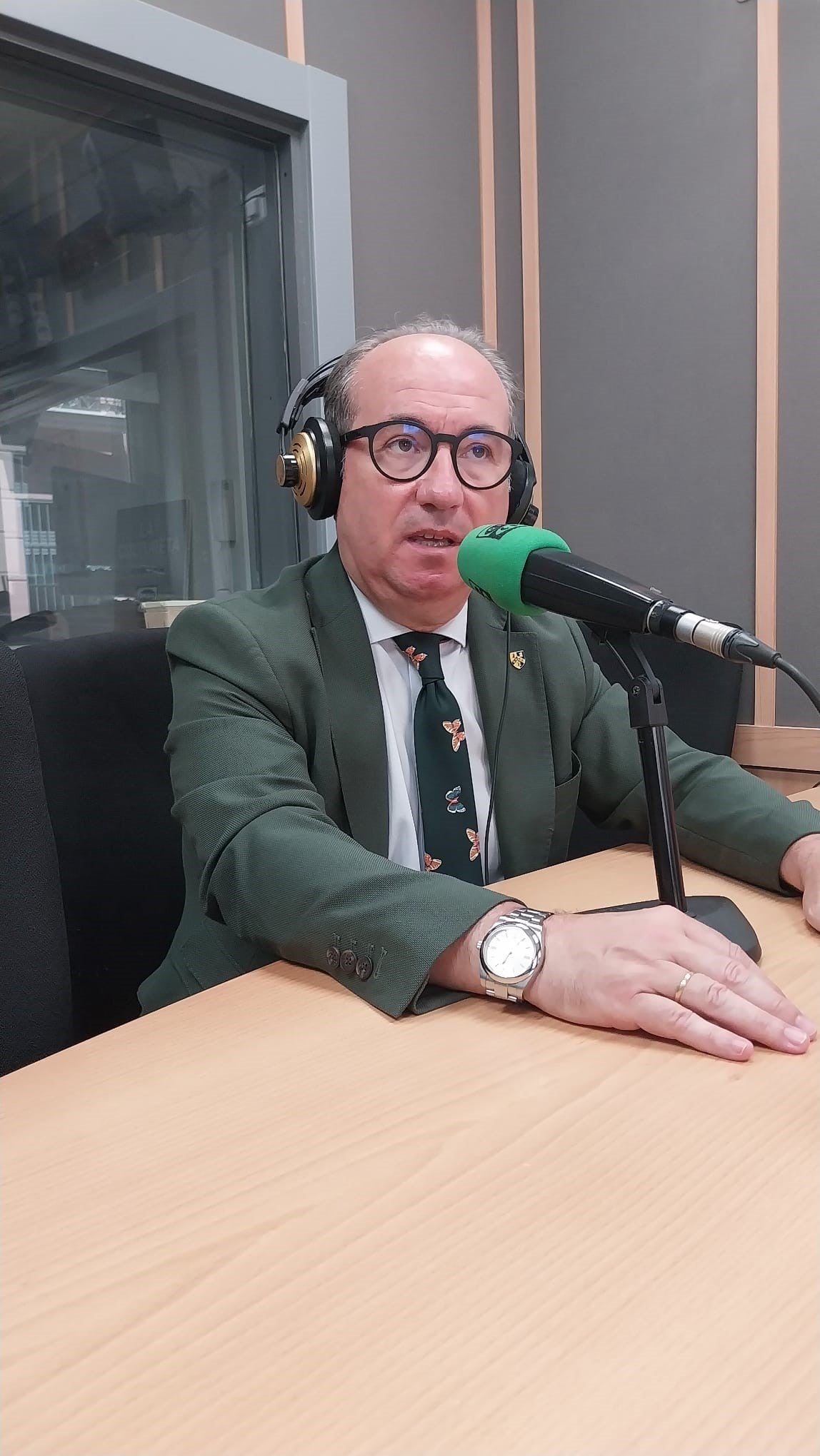 Consejos saludables para los meses de verano, con el Colegio de Médicos de Málaga Consejos saludables para los meses de verano, con el Colegio de Médicos de Málaga