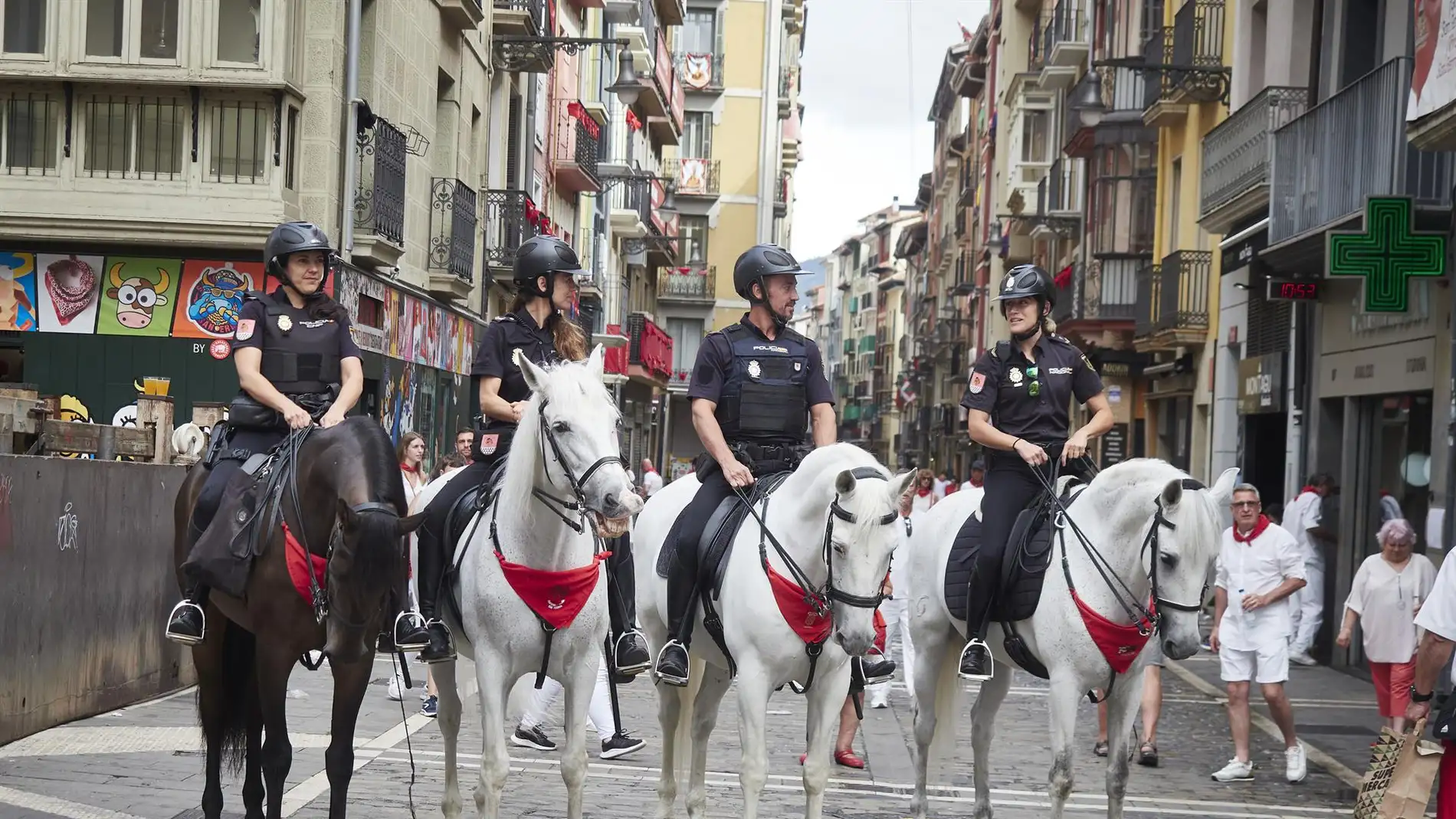 La Unidad de Caballería de la Policía Nacional, durante las fiestas de San Fermín 2023