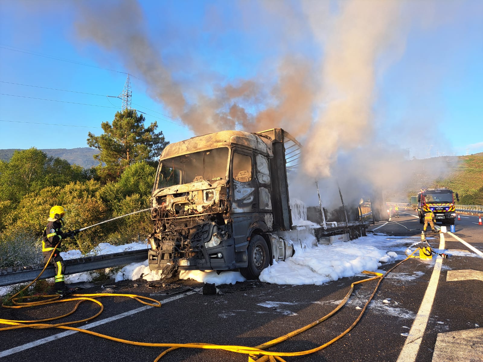Arde un camión en Melón Arde un camión en Melón