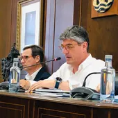 Marcos Zaragoza en el pleno donde se aprobó el convenio Marcos Zaragoza en el pleno donde se aprobó el convenio