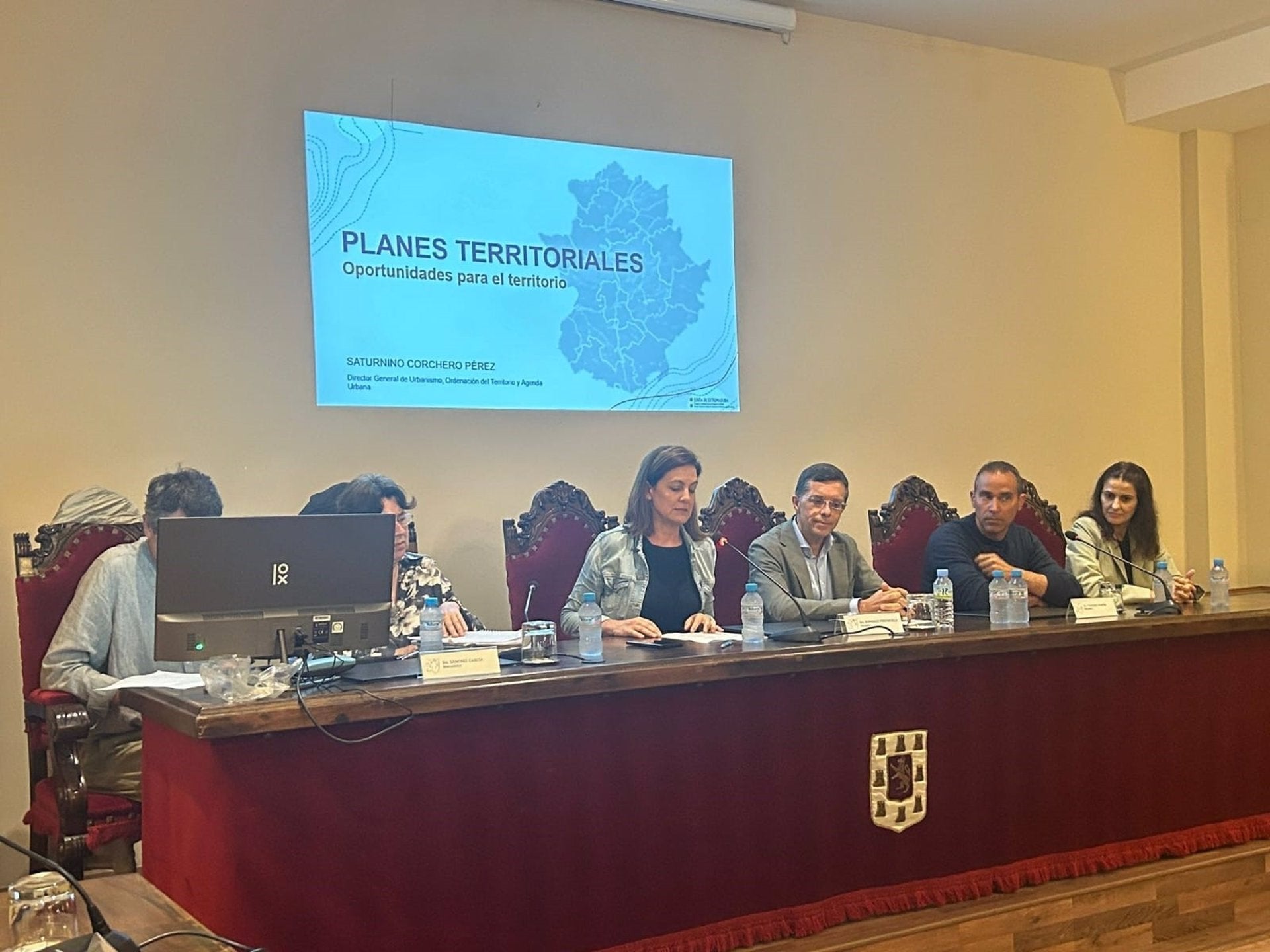 La Junta trabaja en planes territoriales de Rivera de Fresnedosa-Valle del Alagón y Villuercas-Ibores-Jara La Junta trabaja en planes territoriales de Rivera de Fresnedosa-Valle del Alagón y Villuercas-Ibores-Jara