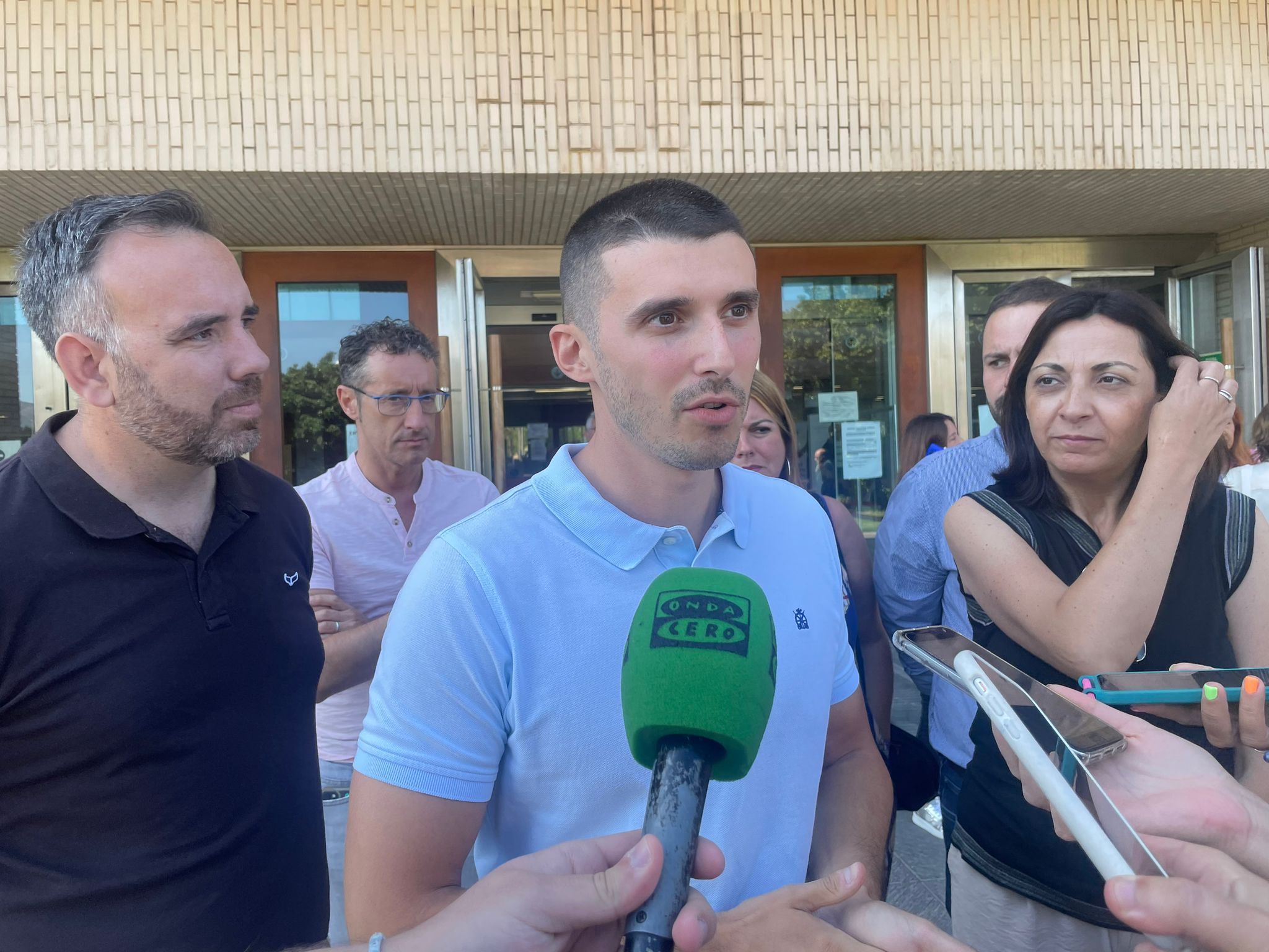 Ribes (PSPV) dice que la denuncia de Ramírez (PP) contra él responde a que "intenta amedrentar a la oposición" Ribes (PSPV) dice que la denuncia de Ramírez (PP) contra él responde a que "intenta amedrentar a la oposición"