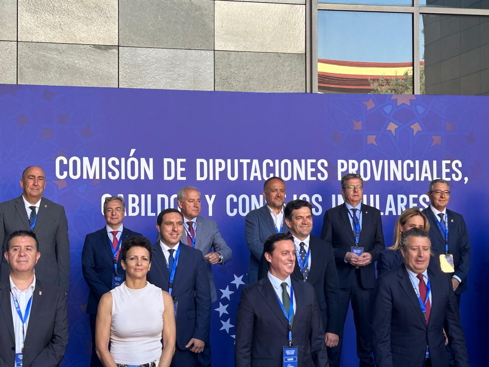 Luis Menor participa na Comisión de Deputacións, Cabildos e Consells Insulares da FEMP Luis Menor participa na Comisión de Deputacións, Cabildos e Consells Insulares da FEMP