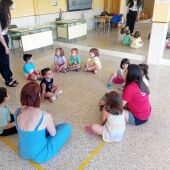 Niños en la escuela de verano.
