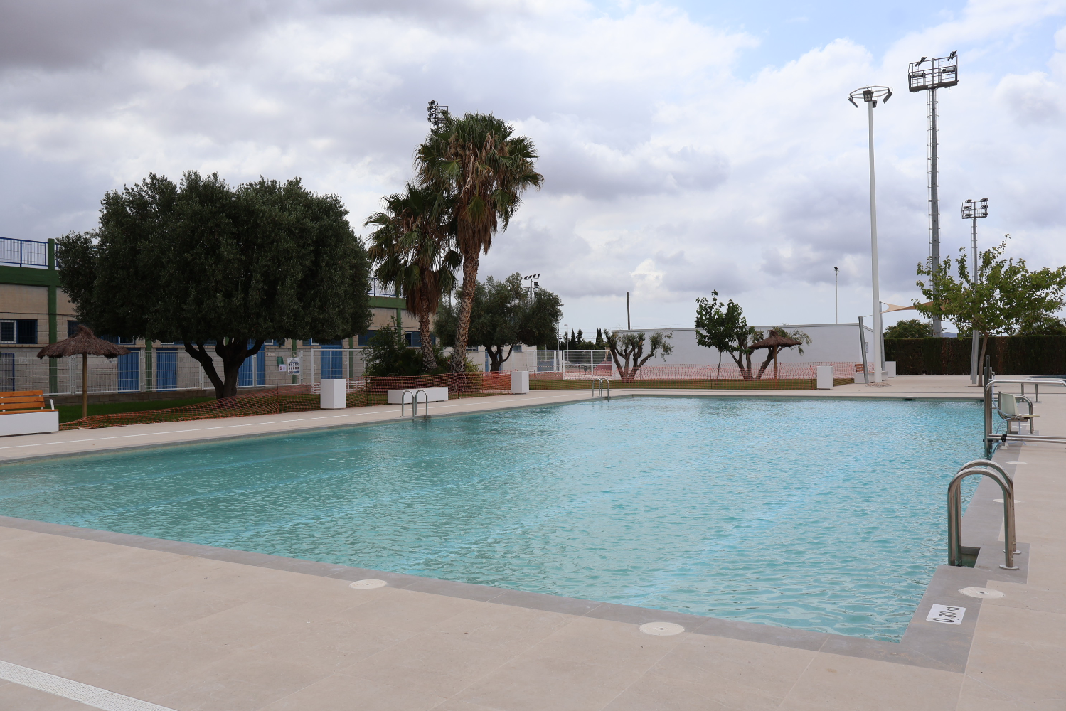 Novelda estrena piscinas renovadas y reabren el servicio de verano el 2 de julio Novelda estrena piscinas renovadas y reabren el servicio de verano el 2 de julio