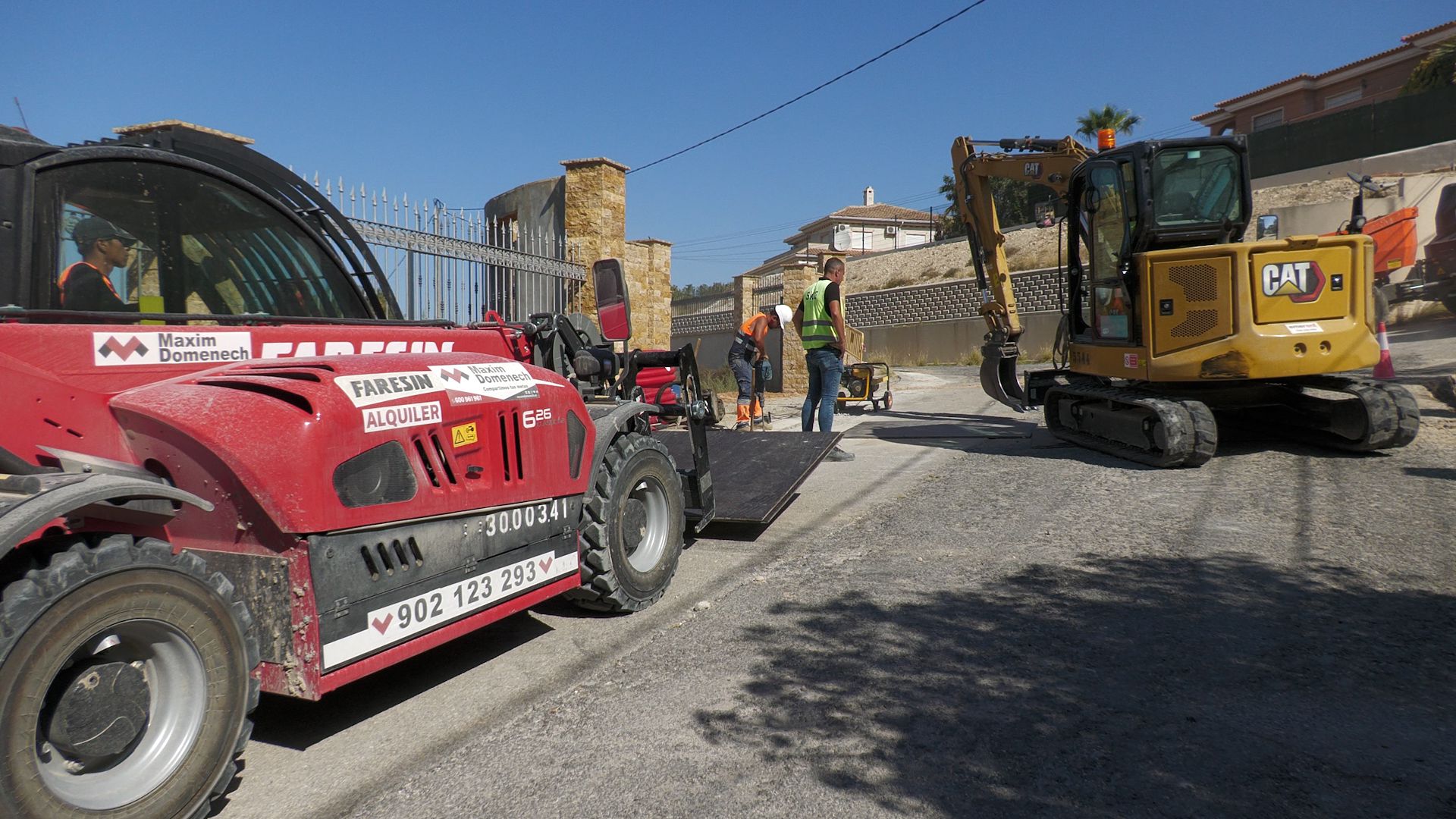 La instalación de alumbrado público en Bonavista de Elche entra en su recta final La instalación de alumbrado público en Bonavista de Elche entra en su recta final