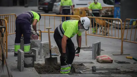 El paro baja en 8.746 personas en junio en Andalucía hasta los 654.248 desempleados El paro baja en 8.746 personas en junio en Andalucía hasta los 654.248 desempleados