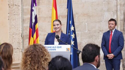 La Presidenta del Govern, Marga Prohens, durante una rueda de prensa en Consolat de Mar. 
