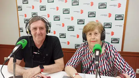 Chon Segura (Mazantini) y Pedro Lozano Vicepresidenta de Mazantini y Concejal de Cultura