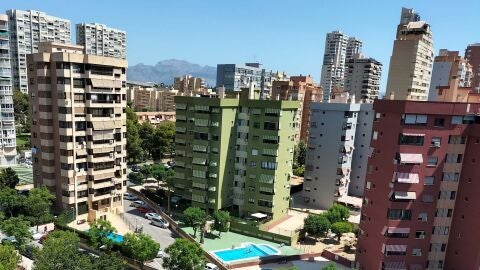 Benidorm reasfaltará los viales de Els Tolls y retoma las obras de la calle Gorrión