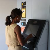 Un dels caixers automàtics de la nova Banca Mòbil