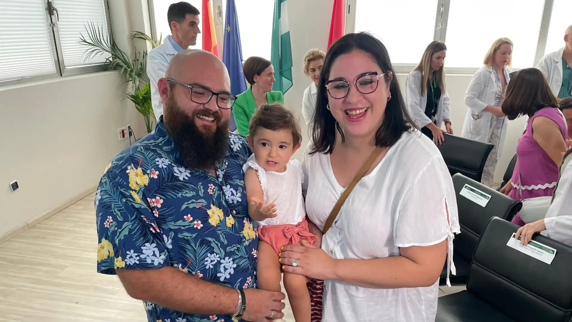 Nabila, la pequeña granadina en toda Europa que ha logrado recibir con éxito el primer paladar artificial Nabila, la pequeña granadina en toda Europa que ha logrado recibir con éxito el primer paladar artificial