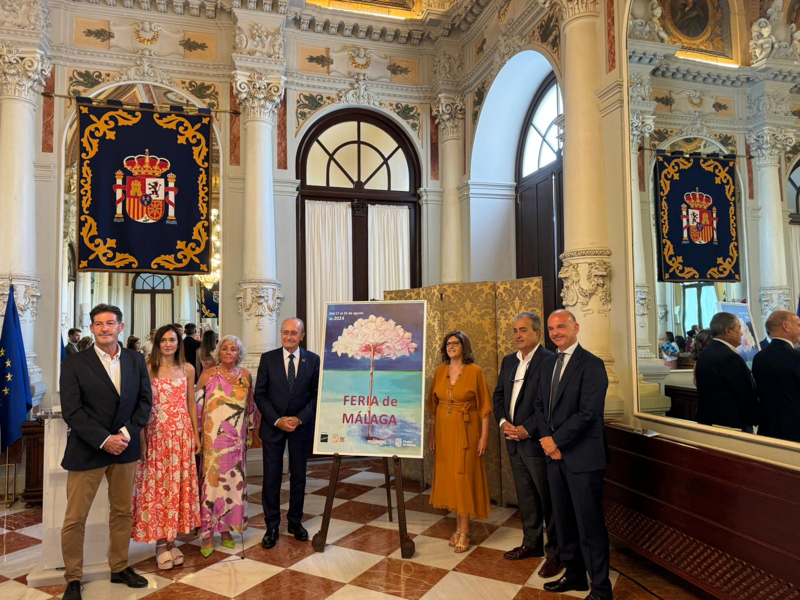 El Ayuntamiento presenta el cartel de la Feria de Málaga 2024 El Ayuntamiento presenta el cartel de la Feria de Málaga 2024