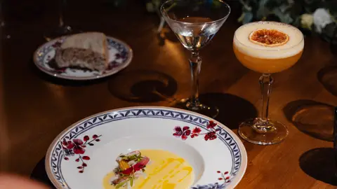 Only YOU Málaga estrena nueva carta en Lola, su restaurante con vistas a toda la ciudad Restaurante